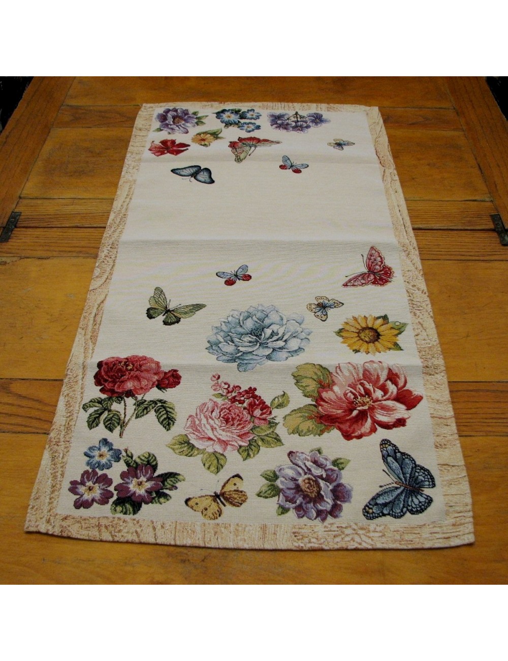 Gobelin table runner...