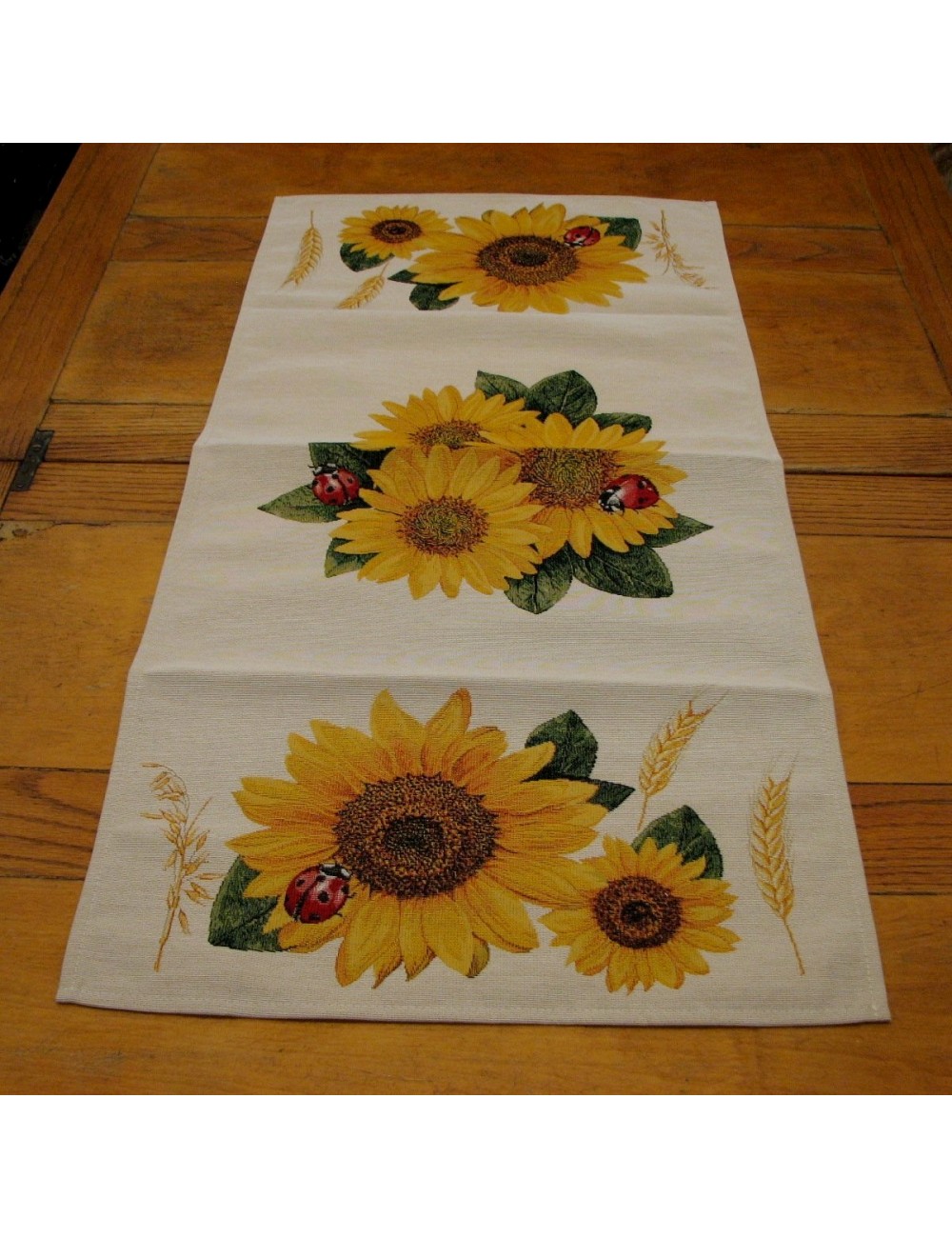 Gobelin table runner...